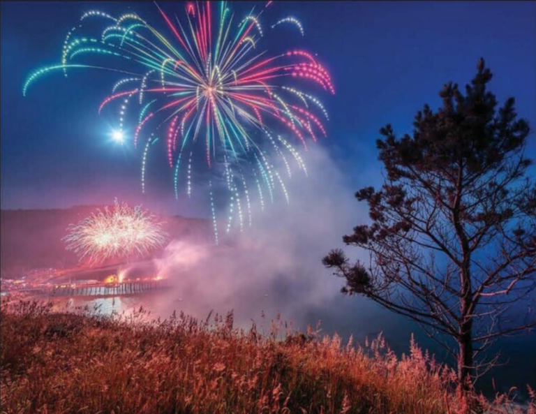 FIREWORKS AT THE PIER